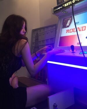 Hyomin Instagram - Moment of Love 2022 🤎
여러모로 나에겐 선물 같았던 2022년. 고마웠어~ 안녕!
