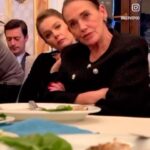 Burcu Biricik Instagram - Sen benim başıma gelen en güzel şeeeeyyyy✨
Canımmmm @nursurerofficial seninle çalışma şerefine nail olmak benim için büyük gurur. Senden (hem bir kadın hem de oyuncu olarak) öğrendiklerime, yoldaşlığına, sevgine, partnerliğine minnettarım 🙏🥹❤️✨ seni aşşırıııı seviyorum aşşşşırı ✨
Video by @mervepoo 😘