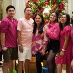 Maine Mendoza Instagram - Going into 2023 with the biggest smiles and brightest cheer. Happy New Year from the Mendozas! ✨