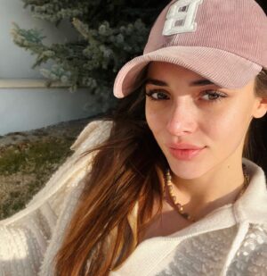 Rabia Soytürk Instagram - it’s lovely day ortaya karışık/ ❄️🌤🌚🌼🌸