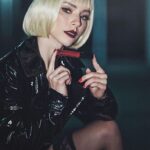 Merve Boluğur Instagram - Sarı