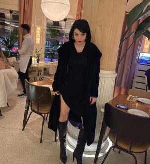 Merve Boluğur Instagram - Shit
