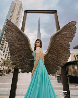 Bidya Sinha Saha Mim Instagram - Spread your wings and soar. 🖤

P.c- @redwanrajuphotographydxb 
Wearing- @meherofficials
