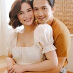 Jennylyn Mercado Instagram - What’s it like being in a blended family? #JennylynMercado and #DennisTrillo tell us all about it for the first time ever on this month’s Modern Parenting Spotlight!

Catch the celebrity couple tomorrow to discover their lives at home and their blended family dynamic.

Videography EXCEL PANLAQUE of KLIQ INC
Video Editor DENIELLE CARAG