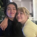 Julia Montes Instagram - No nuts 🥜 pleaaaaseeeee 🤭❤️ @dimplesromana  #kulit #bungisngis #lambing