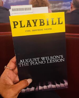 Nia Long Instagram - Finally!!! Missed the opening but made it before the grand finale! The Piano Lesson directed by @ltjackson_ ❤️ with my baby @massaidorsey
