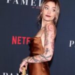 Paris Jackson Instagram - @netflix 
dress @ser.o.ya @fwrd
shoes @stuartweitzman
jewelry @jacquieaiche @dior @bulgari @cartier
jacket @laurenceandchico
bag @dior
styling @daniandemmastyle 
@brandonthomaslee 
makeup @paulyblanch 
@ninezeroone @nikkilee901 @riawna