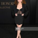 Sofie Dossi Instagram - Last night ❤️ So excited for the #Grammys this Sunday! @recordingacademy @cbstv 
.
Styled by @jazminwhitley 🤍