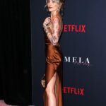 Paris Jackson Instagram - @netflix 
dress @ser.o.ya @fwrd
shoes @stuartweitzman
jewelry @jacquieaiche @dior @bulgari @cartier
jacket @laurenceandchico
bag @dior
styling @daniandemmastyle 
@brandonthomaslee 
makeup @paulyblanch 
@ninezeroone @nikkilee901 @riawna