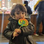 Sherlyn Instagram - Mil años de felicidad con estas fotos! 
Comenta con tu dulce favorito🍫🍭🍬🍦🍩🍪🎂🍰🧁🥧🍧