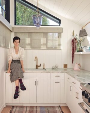 Sarah Paulson Instagram - This was a great day. 
I love you and your brilliant eye @nickeykehoe 

Thank you @archdigest @amyastley 

Photography: @jennapeffley
Fashion Styling: @karlawelchstylist
Interior Styling: @rowelosangeles
Design: @amymkehoe
Architecture: @heartwood_cd; words
Writing: @christinelennonplus2