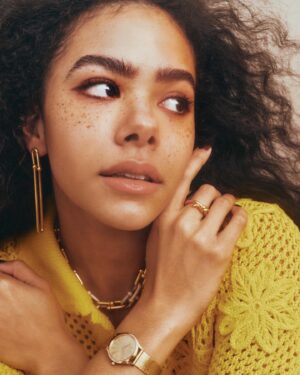 Antonia Gentry Instagram - so thankful for the feature 🥰

@FlauntMagazine

Photographed by @AlvinKeanWong
Styled by @Styledbyglo_2 featuring @KateSpadeNY @TiffanyAndCo & @Omega

Written by @Tam5ara
Hair: @TheMartyHarper
Makeup: @Misha212
Location: @CafeStudioNyc

#FlauntMagazine #TheCocoonIssue