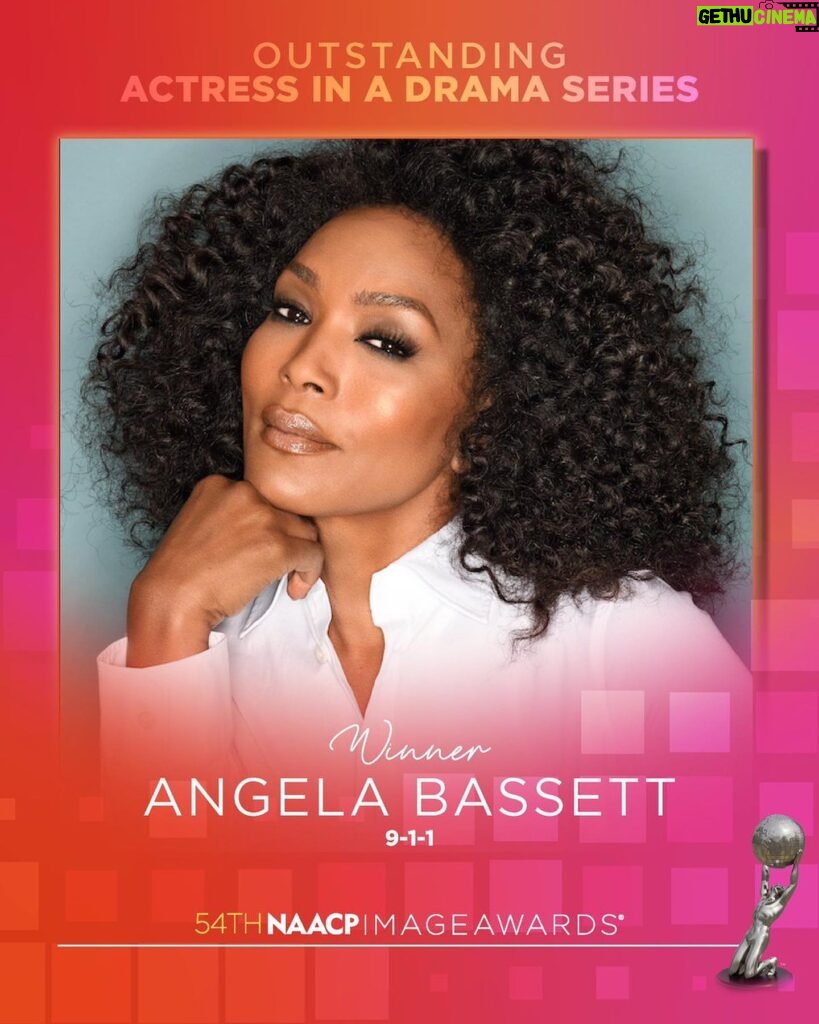 Angela Bassett Instagram - Allll this love from FAMILY was really a highlight of my weekend! Many many thanks @naacpimageawards celebrating me as I DID THE THING! xoAng