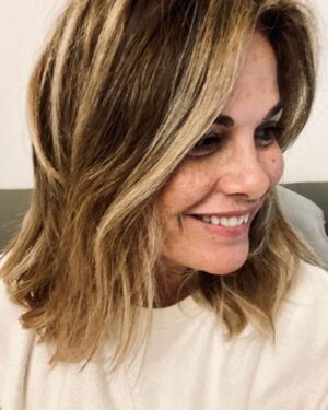 Vanessa Incontrada Instagram - Il mio nuovo look 👏😊…vi piace ?