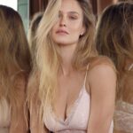 Bar Refaeli Instagram - Bar put a Bra