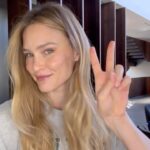 Bar Refaeli Instagram - Wake up & make up