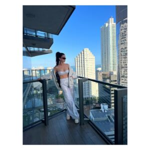 Claudia Salas Thumbnail - 113.7K Likes - Top Liked Instagram Posts and Photos