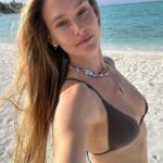 Bar Refaeli Instagram - Too good to be true