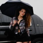 Sofie Dossi Instagram - you can stand under my umbrella ella ella☂️
.
.
.📸 @teddiehartphotography