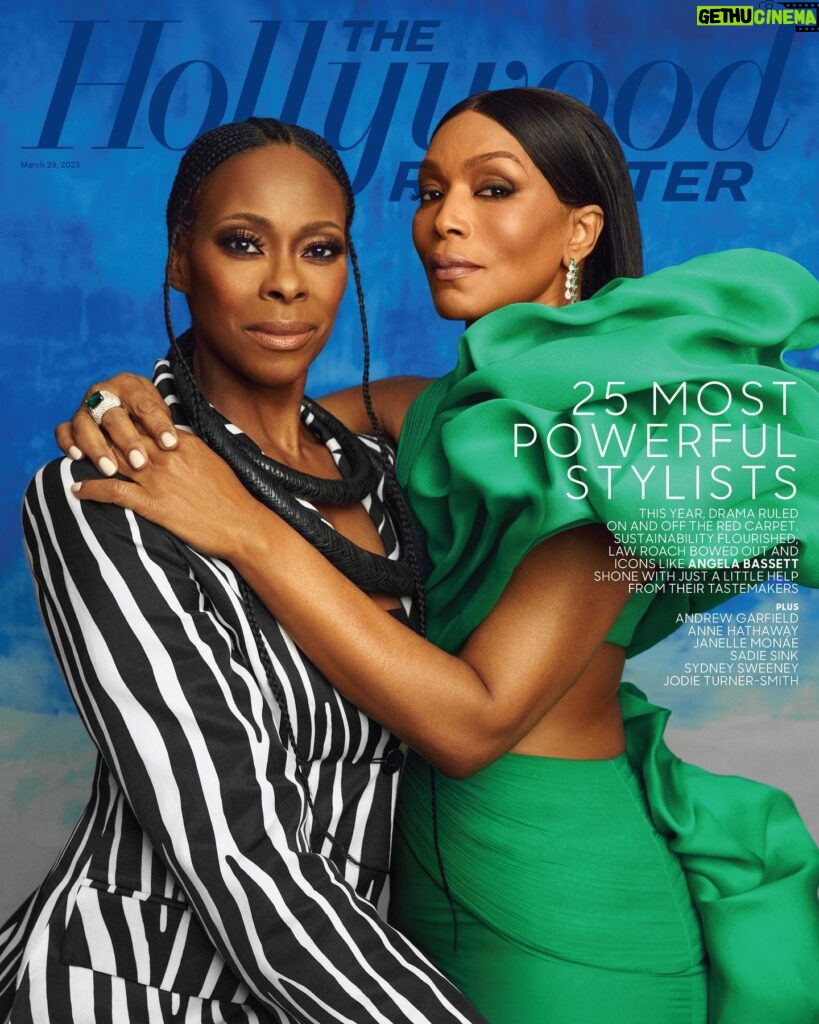 Angela Bassett Instagram - So proud of my Jennifer, it’s been a pleasure working with you throughout the years. You get me right every time. Love you 💚🖤🤍

📸: @obidinzeribe 
Hair: @hairbyjunkierandy
MU: @dandremichael
Austin HMU: @terrellmullin
Custom backdrop: @winstonstudios
Location: Mandarin Oriental Residences, Beverly Hills @mo_residencesbeverlyhills