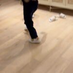 Alla Pugatcheva Instagram - Куда уходит детство?В какие города?Оказывается в Израиль.Вот это да-а-а!!!😜❤️🙋‍♀️