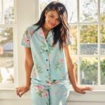 Chanel Iman Instagram - The perfect @pjplace set for warm spring days 🤍Shop link in bio #ad