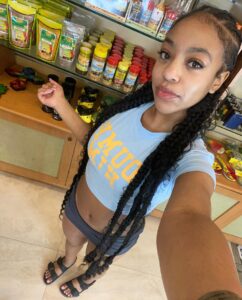 Priah Ferguson Instagram - 🇯🇲 spiced. 
ps. don’t take my shirt literally😭