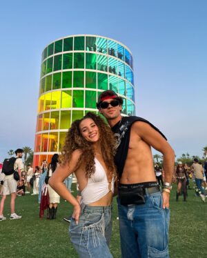 Sofie Dossi Instagram - Coachella finale 🤠