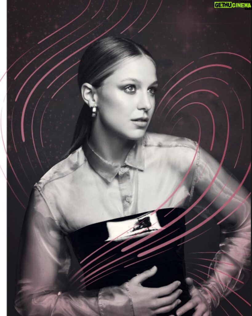 Melissa Benoist Instagram - In a mood 💄 @cbswatch coming soooooon