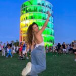 Sofie Dossi Instagram - Coachella finale 🤠