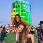 Sofie Dossi Instagram - Coachella finale 🤠