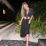 Bar Refaeli Instagram - Island life