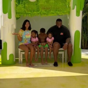 Chanel Iman Instagram - Turning childhood dream into real moments with family💚SLIME TIME @nickresortrivieramaya #NickResortRivieraMaya