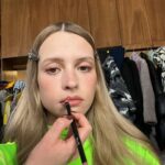 Angèle Instagram - Merci antidote 💚