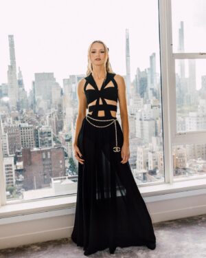 Angèle Instagram - MET GALA 2023 ✨ merci @chanelofficial for this beautiful custom dress based on a Spring 1995 rtw Chanel look 🖤