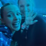 Angèle Instagram - Tout se passe très bien… ♥️🎶