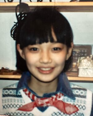 Shin Min-a Instagram - ☺️😖💙♥️💚