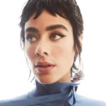 Esmeralda Pimentel Instagram - “El mensaje que me gustaría dejar con mi testimonio es que ojalá dejemos de perder tanto tiempo intentando ser algo que no somos. Porque constantemente nos están bombardeando con que no somos suficientes. Ojalá pudiéramos sentirnos tranquilas con quienes somos y entender que vamos a tener momentos maravillosos, momentos dolorosos y que todo eso está bien y es parte de la vida.”

Gracias @telva 🇪🇸 por abrirme tus páginas y al equipo maravilloso que lo hizo posible! 

Fotografías: @charlycalderon
Estilismo: @almucarnicero
Redactora: @rodriganezlaura
Makeup: @ivangomez
PR: @rafapontessss 
@estachava 
@robibertani