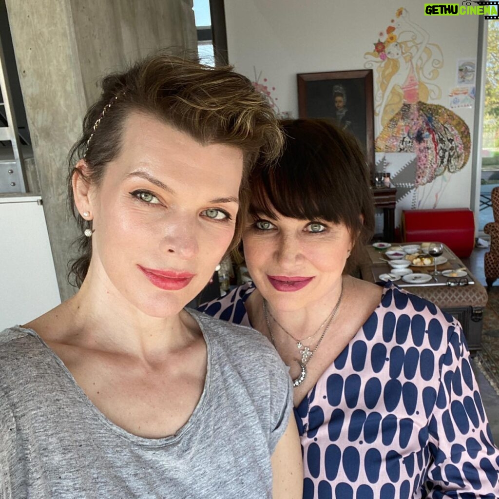 Milla Jovovich Instagram - Me and my mama on Mommy’s Day❤️