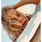 Poppy Delevingne Instagram - A few weeks ago… into the blue. 
Ibiza for a hot second for a very special shoot, 💙

#NobuIbiza #IbizaBay