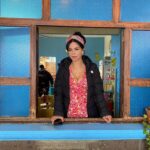 África Zavala Instagram - Esta noche el GRAN FINAL de #ElSenorDeLosCielos 🤠 te dejará sin aliento. ¿Estás listo para conocer el desenlace de esta historia? Nos vemos a las 9PM/8C por @telemundo ¡en un capítulo de dos horas! #ESDLC8 #Mecha😍❤️ Gracias @zelkoland @karenbarroeta @haroldsanchez5117  @xcantuarias22 ❤️🔝