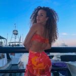 Sofie Dossi Instagram - summer lovin☀️