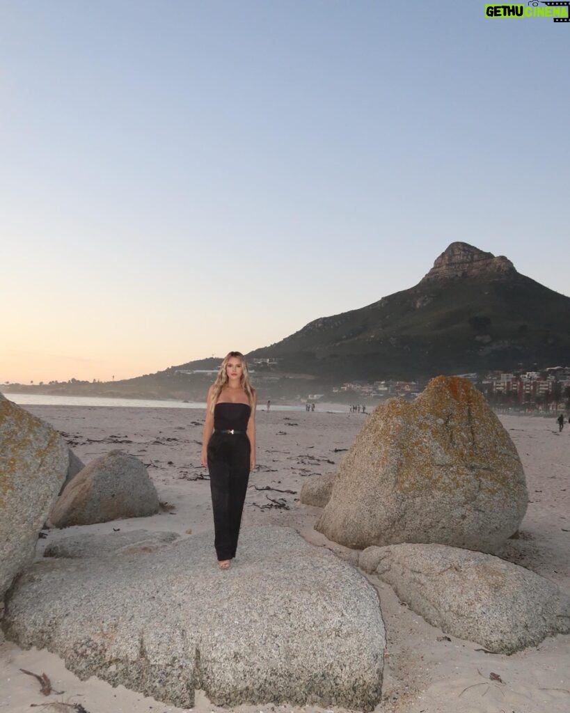 Kinsey Wolanski Instagram - A little bit of lately ❤ 

#southafrica #travel #capetown