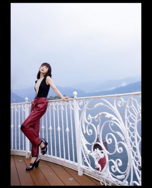 Victoria Song Thumbnail - 222.9K Likes - Top Liked Instagram Posts and Photos