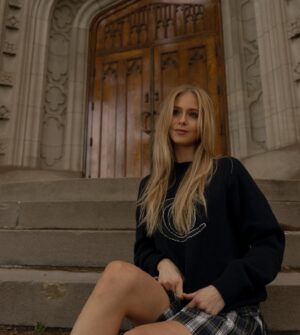Loreto Peralta Instagram - And just like that … 
👩🏼‍🎓

#fighton✌️
