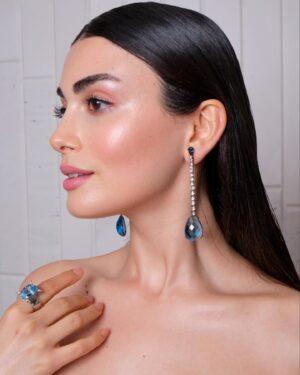 Özge Yağız Instagram - Academy Day @ayyapim @iemmys 💙
@unalavcii 📸
@emirhan.topcuu