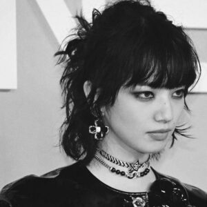 Nana Komatsu Instagram - Metiers d’art collection 2022/23 @東京
🇸🇳🧶🎼📝☘️🇫🇷🪡🎸👯🎬🇯🇵