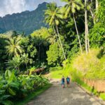 Kate Walsh Instagram – Wild about the wildlife and scenery in the unbeliavable tropical weather of French Polynesia 🐱💛☀️ #lindbladexpeditions #whereiexplore