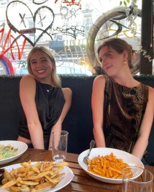 Anna Cathcart Instagram - but what if i moved here