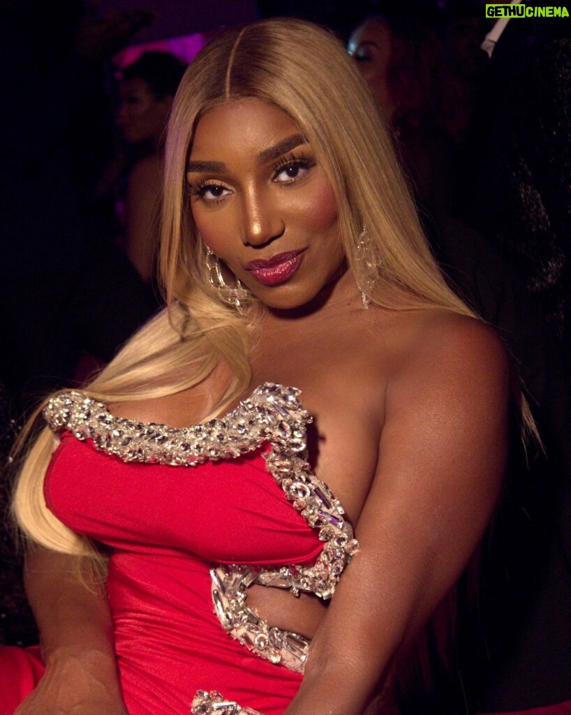 NeNe Leakes Instagram - Last nite was giving “ACT BAD” at Quality Control Boss man P Birthday Bash. Moët Rose’ Nectar don’t owe me a thang🥂 I just had too much fun!

Dress: @casze_ 
Shoes: @aminamuaddi 
Makeup: @gracefulartistry 
Wig: @colormanewigs 
Hair: @hausofdebonair